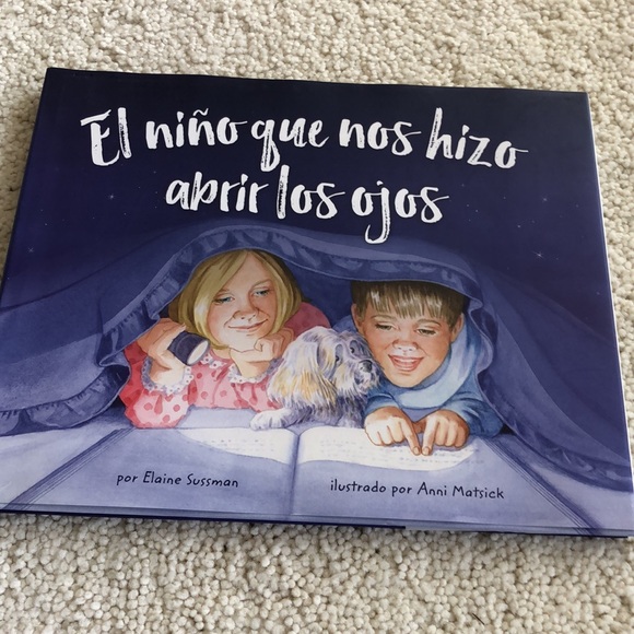 2 Hardcover NWOT Spanish language books for children Books - Picture 2 of 16